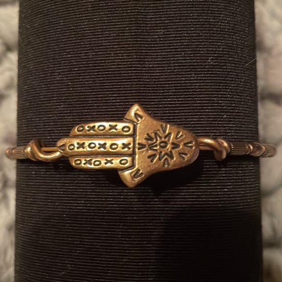 Alex and Ani Vintage Energy Bracelet HAMSA Hand of Fatima expandable barely worn - Picture 5 of 5
